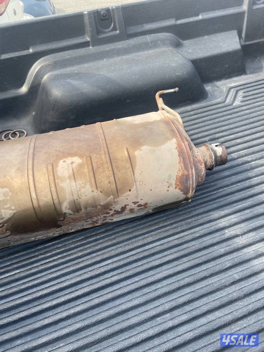 قزوز جيب لكزس lx570 موديل من ٢٠٠٨ إلى ٢٠١٥ اللي بالنص قبل الاخير0