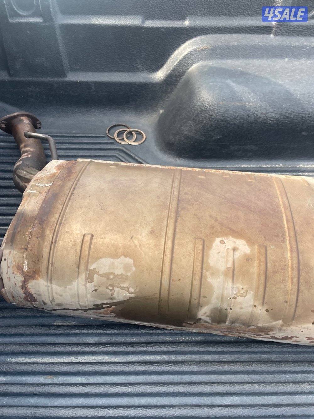 قزوز جيب لكزس lx570 موديل من ٢٠٠٨ إلى ٢٠١٥ اللي بالنص قبل الاخير2