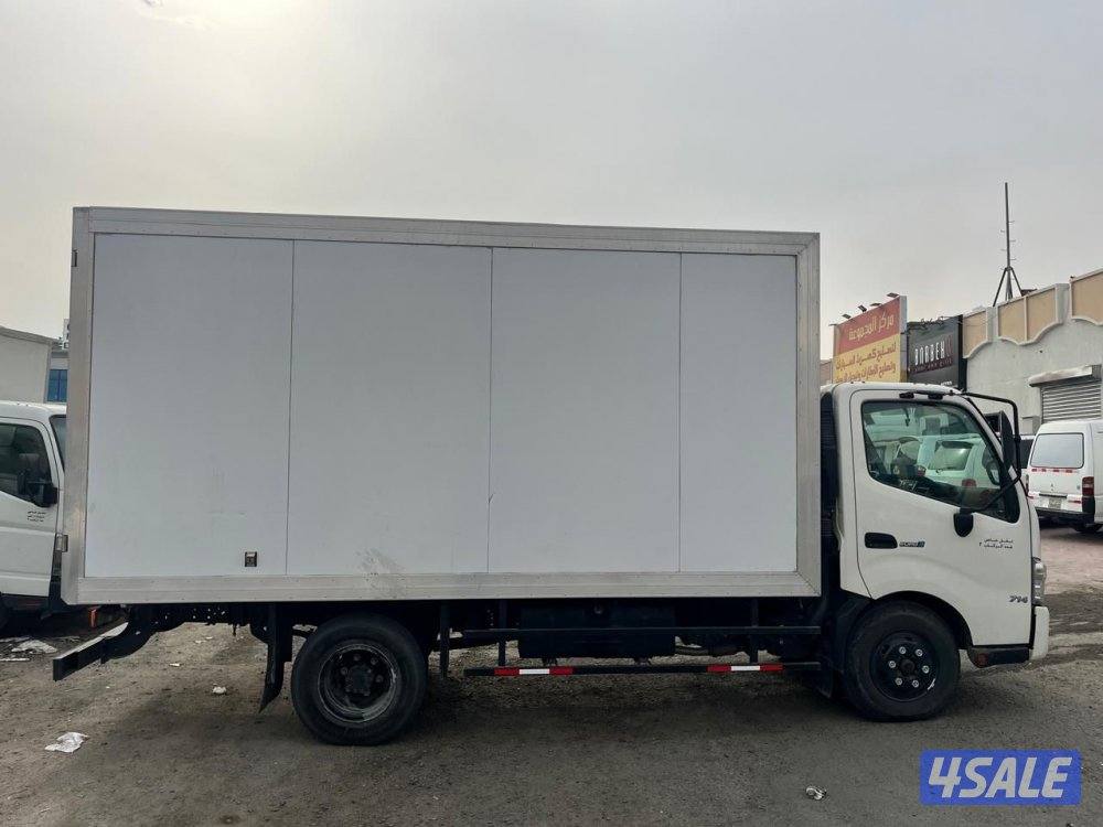 للبيع هاف لوري5