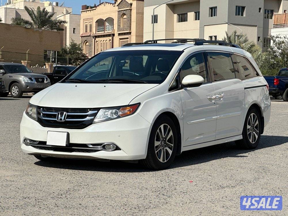 للبيع هوندا اوديسى  Touring 20156