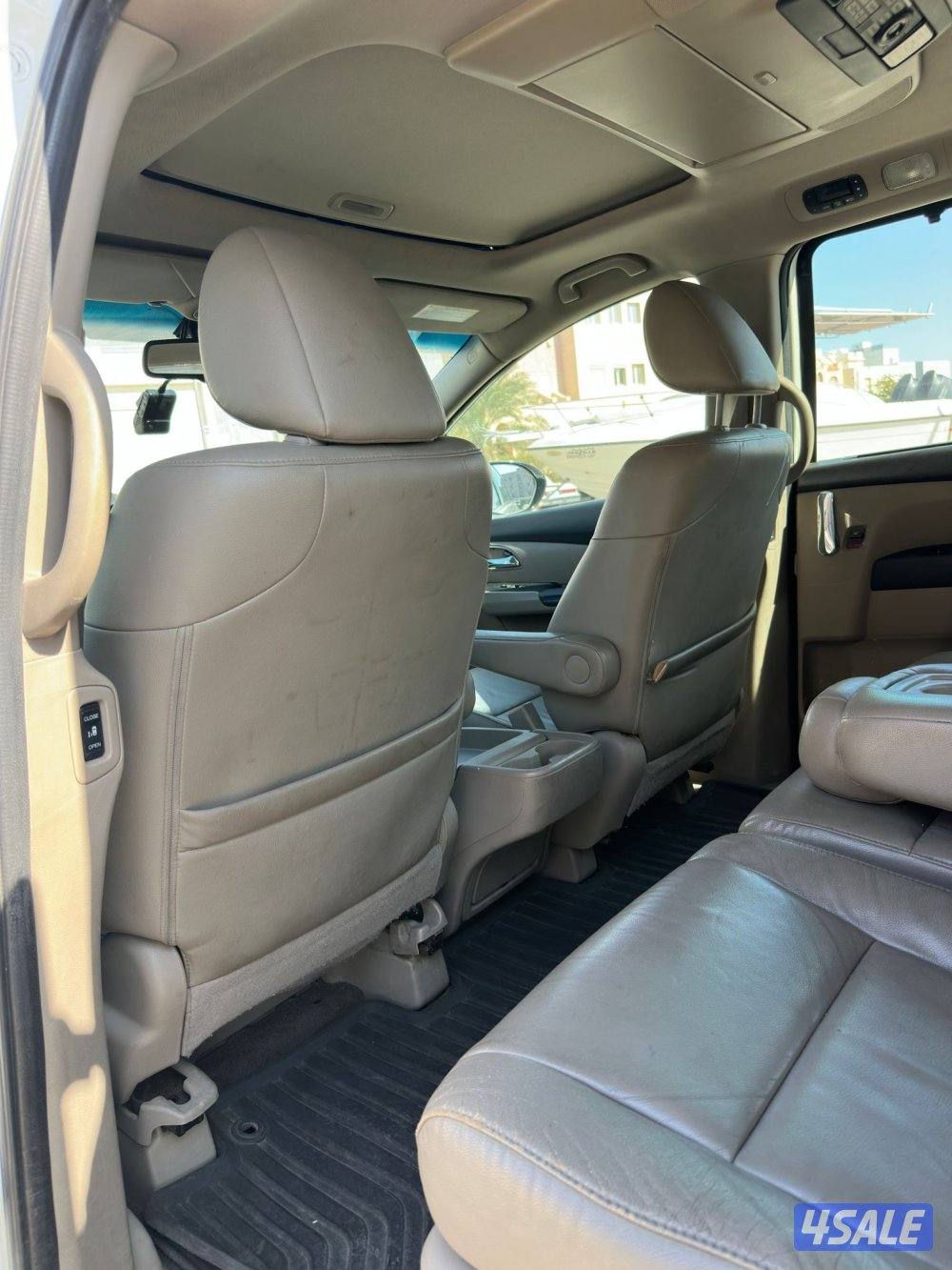 للبيع هوندا اوديسى  Touring 201512