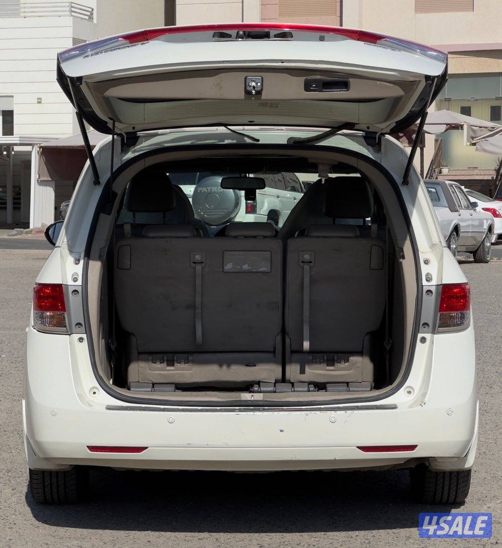 للبيع هوندا اوديسى  Touring 201513