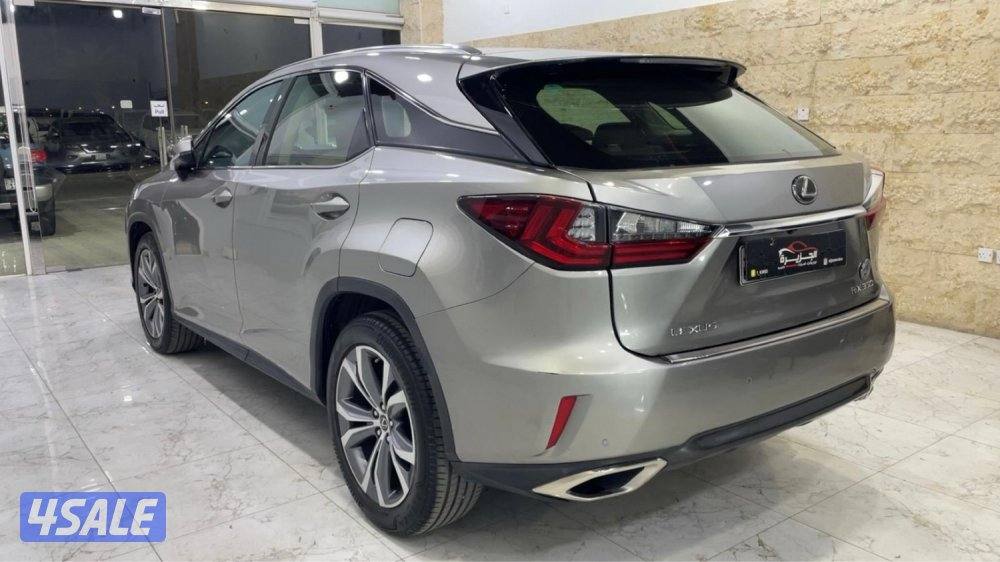 للبيع لكزس RX 2019 عداد 61 الف2
