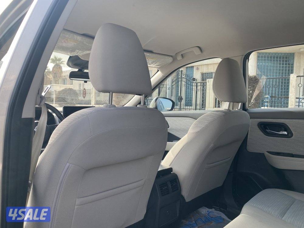 نيسان اكس تريل 2023 عداد10 الف سيرفس منتظم وارد الوكاله6