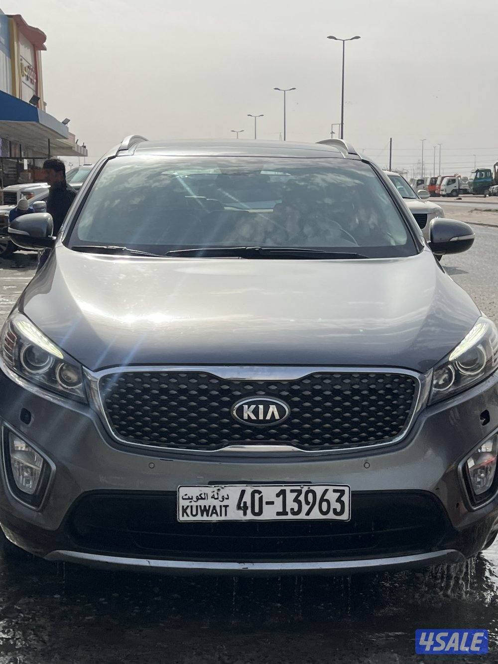 كيا سورينتو 2016 كامل المواصفات ماشي ١٣٠ الف فقط0