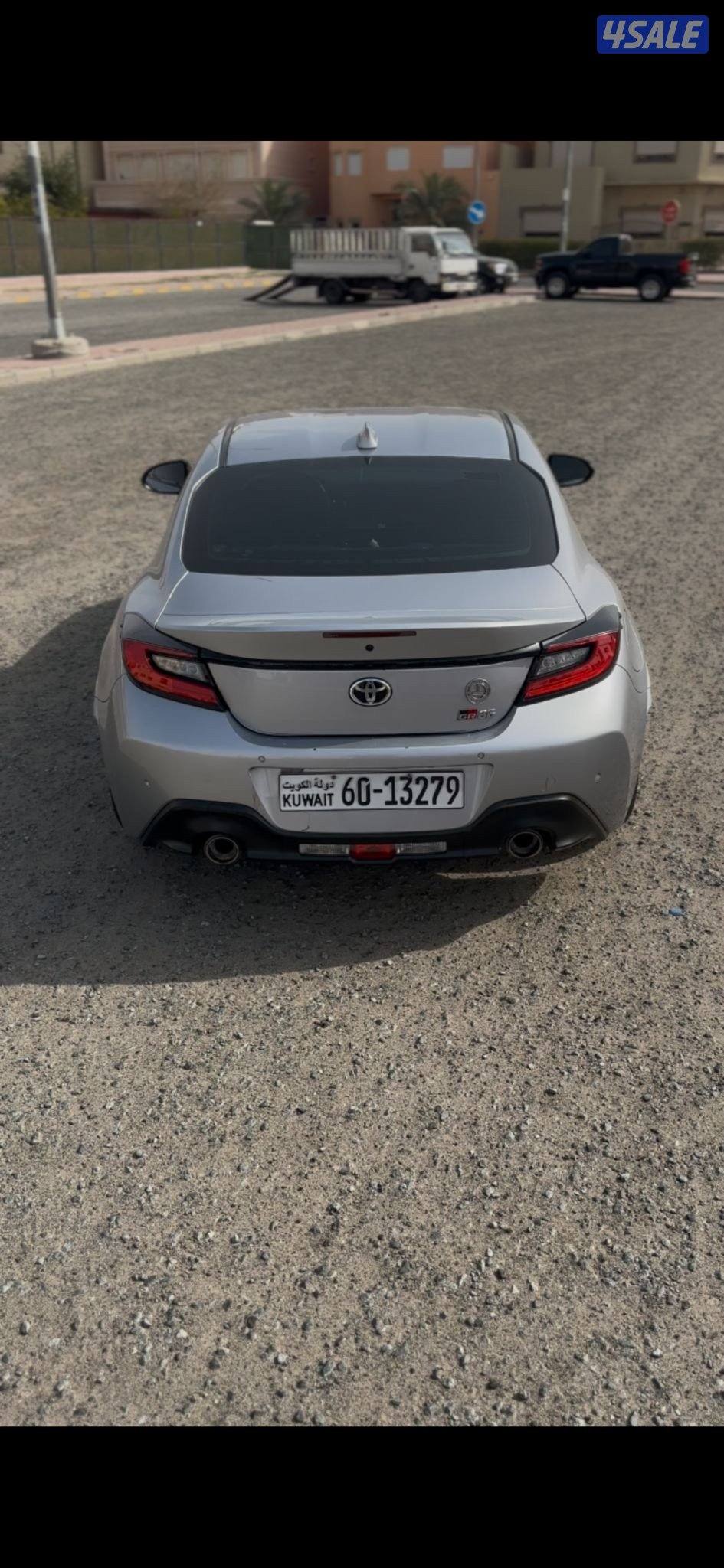 للبيع تويوتا GR86 بحالة الوكاله ماشيه 46 الف نظيفه جداً تبارك0