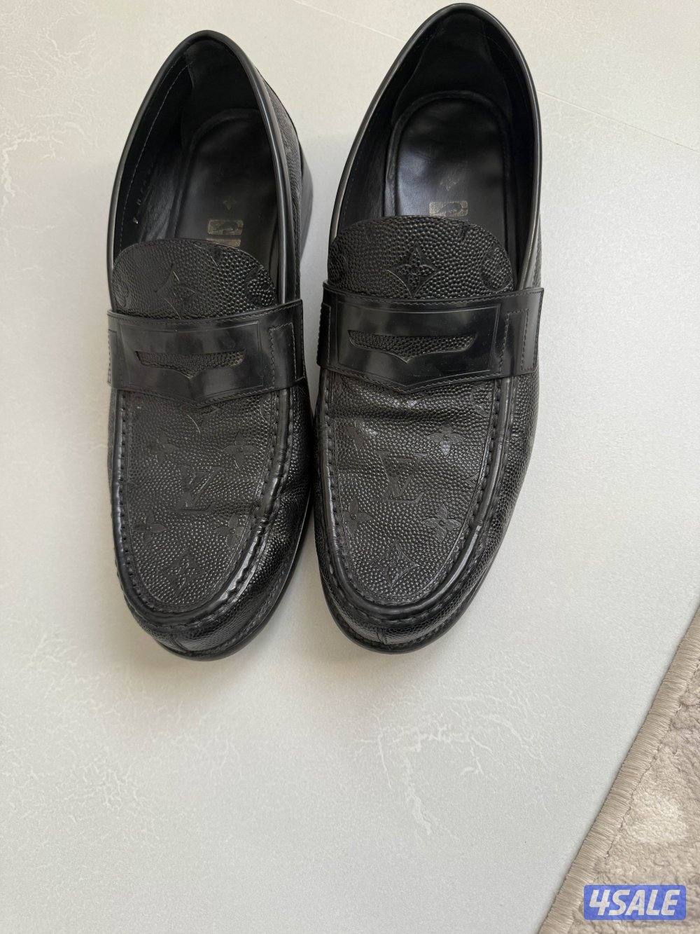 للبيع جوتي loro biana و louis vuitton1