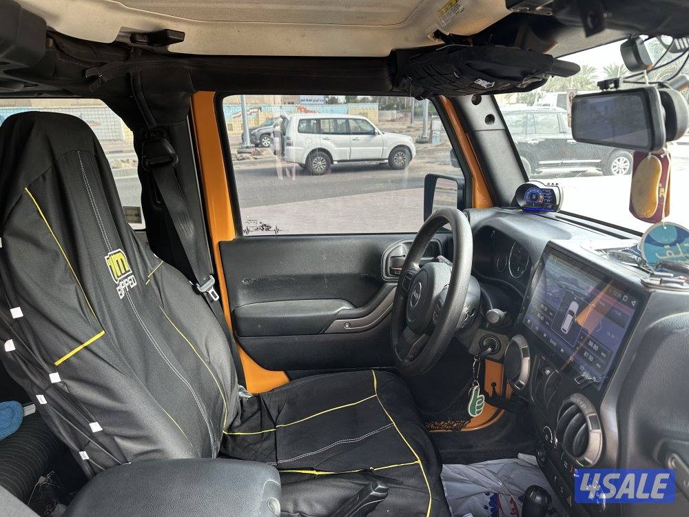 للبيع جيب رانجلر موديل ٢٠١٢4