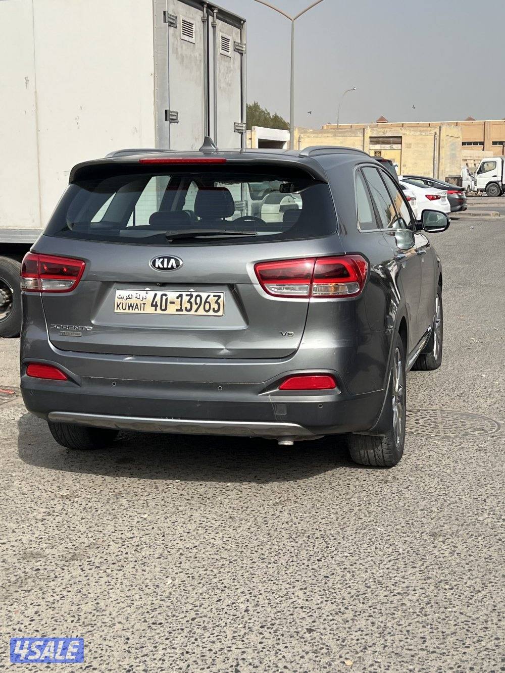 كيا سورينتو 2016 كامل المواصفات ماشي ١٣٠ الف فقط1