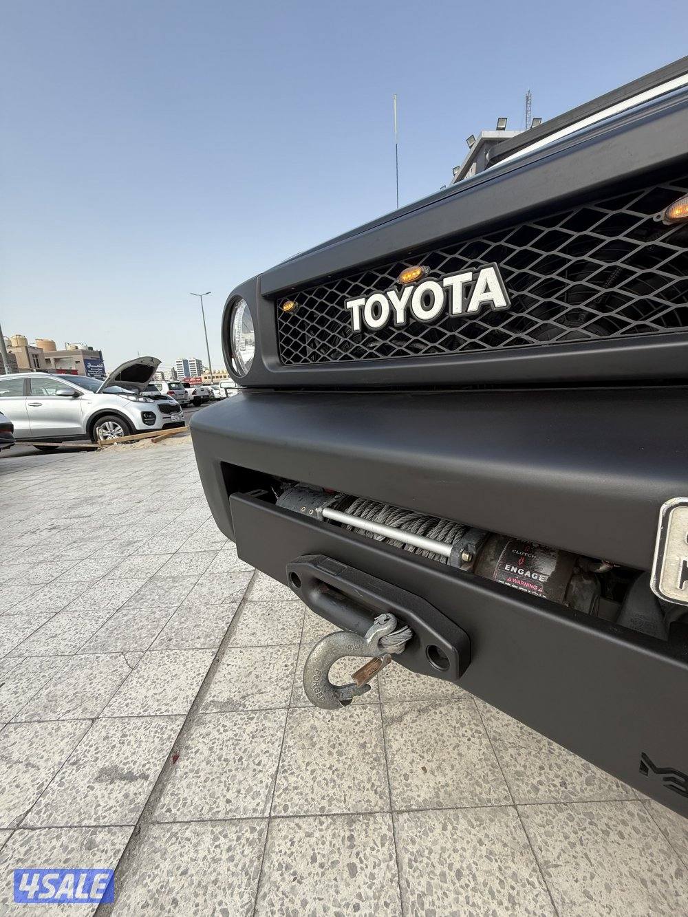 للبيع اف جي 2012 قير عادي مجهز رحلات7