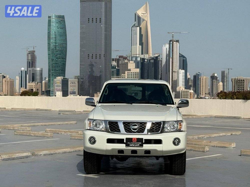 سفاريVTC4800(الاسطوره) موديل2024 عداد19الف وارد البابطين تحت الكفاله4