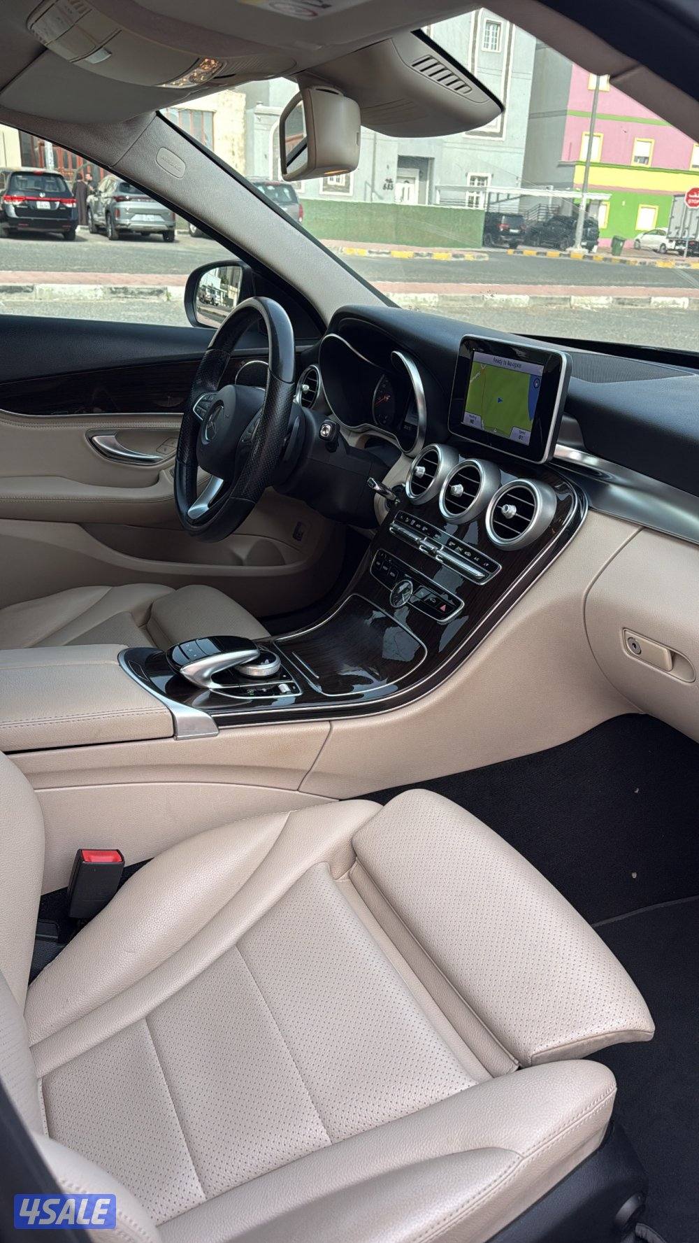 البشر C 200 بانوراما7