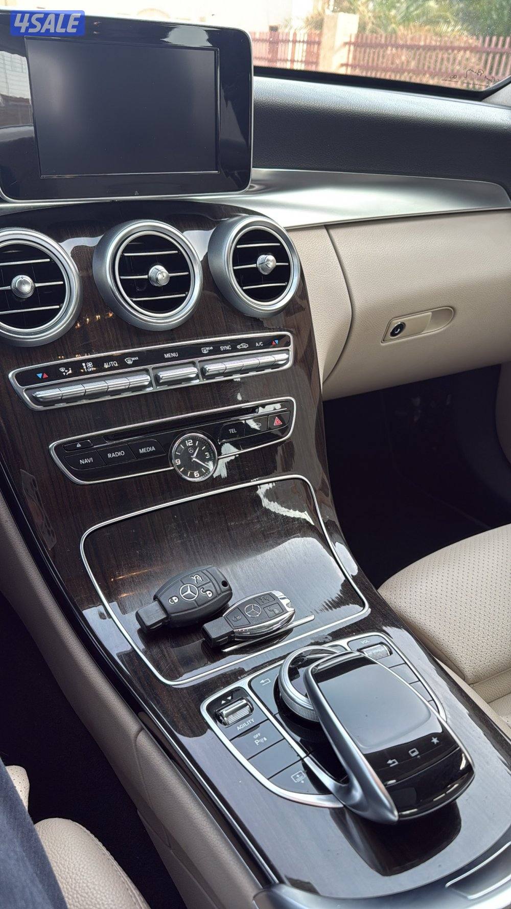 البشر C 200 بانوراما8