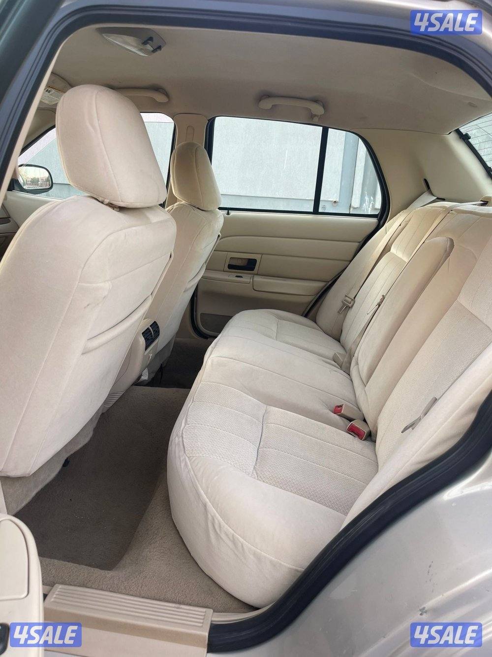 للبيع فورد فكتوريا5