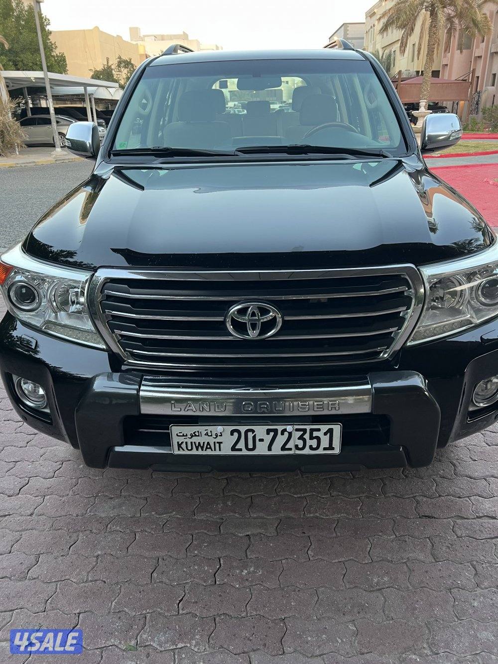 لاندكروزر - 2013 - بحالة الوكالة3