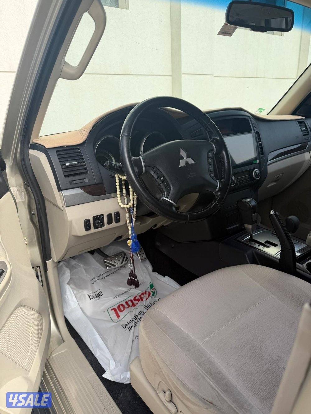 للبيع جيب باجيرو بحاله الوكاله من النوادر0