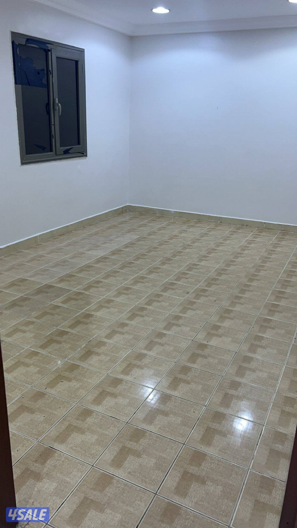 للإيجار شقة في ام الهيمان0