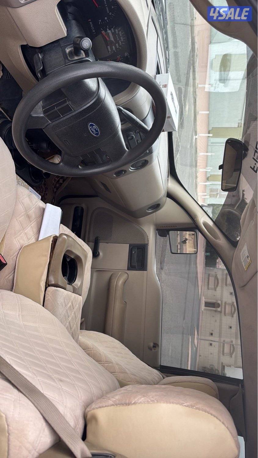 للبيع وانيت قابل بالمساومه بالمعقول وارد الكويت دبل قير5