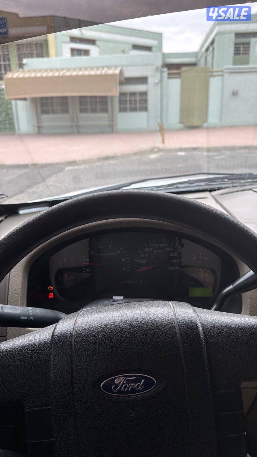 للبيع وانيت قابل بالمساومه بالمعقول وارد الكويت دبل قير7