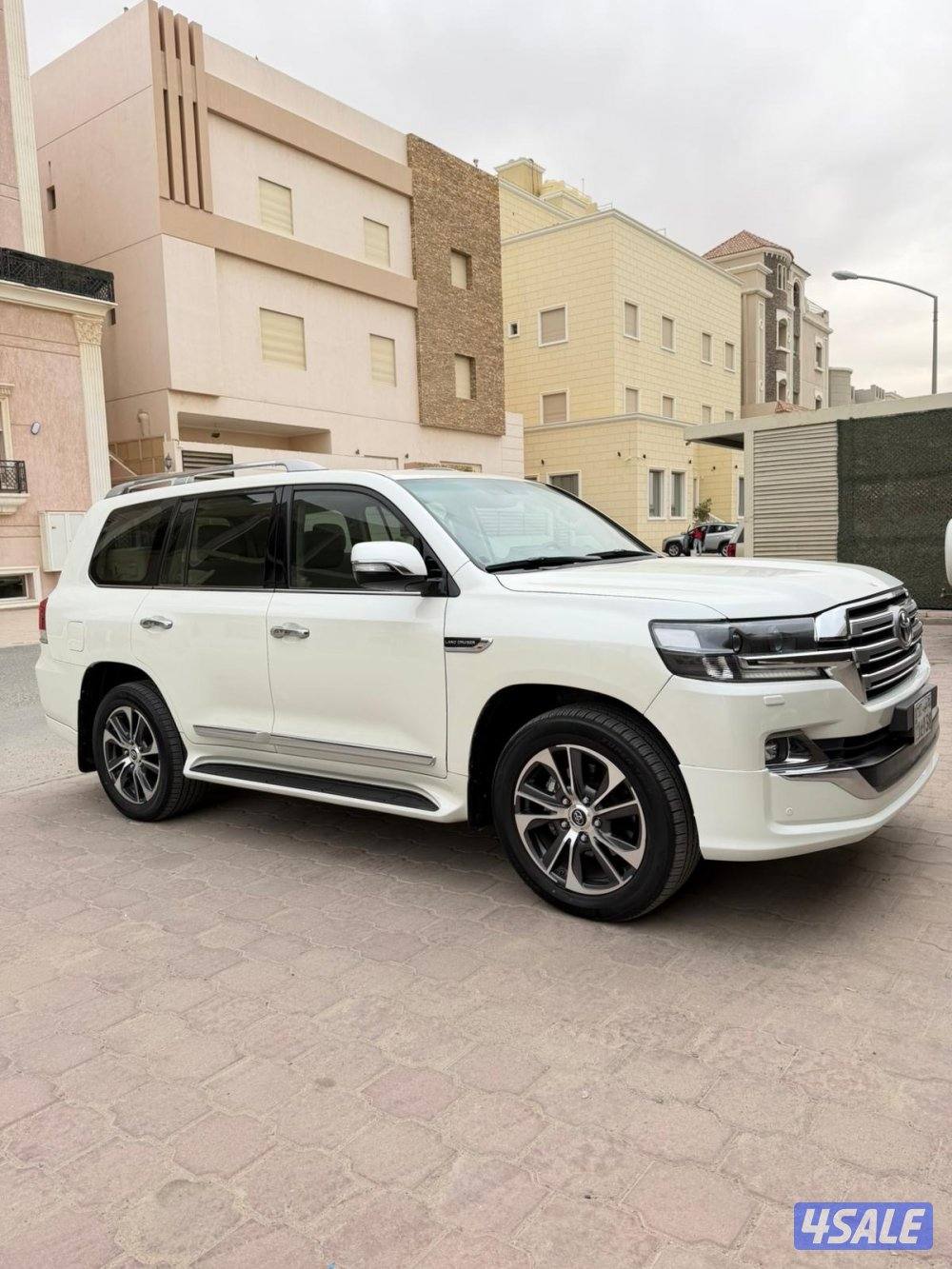 لاند كروزر 2020 عداد130 سيرفس وكاله0