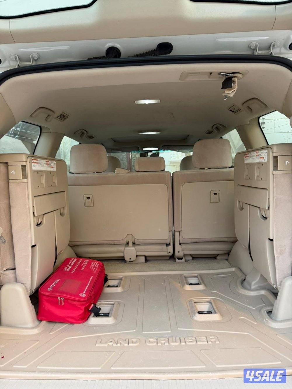 لاند كروزر 2020 عداد130 سيرفس وكاله10