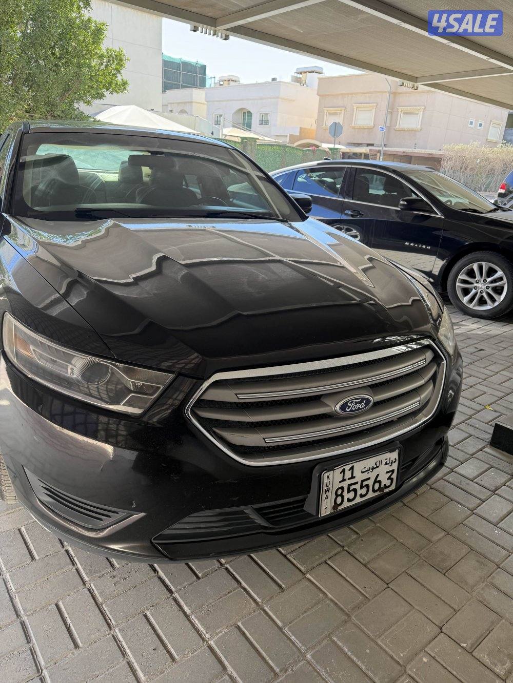 للبيع فورد تورس 2013 ماشي 1633