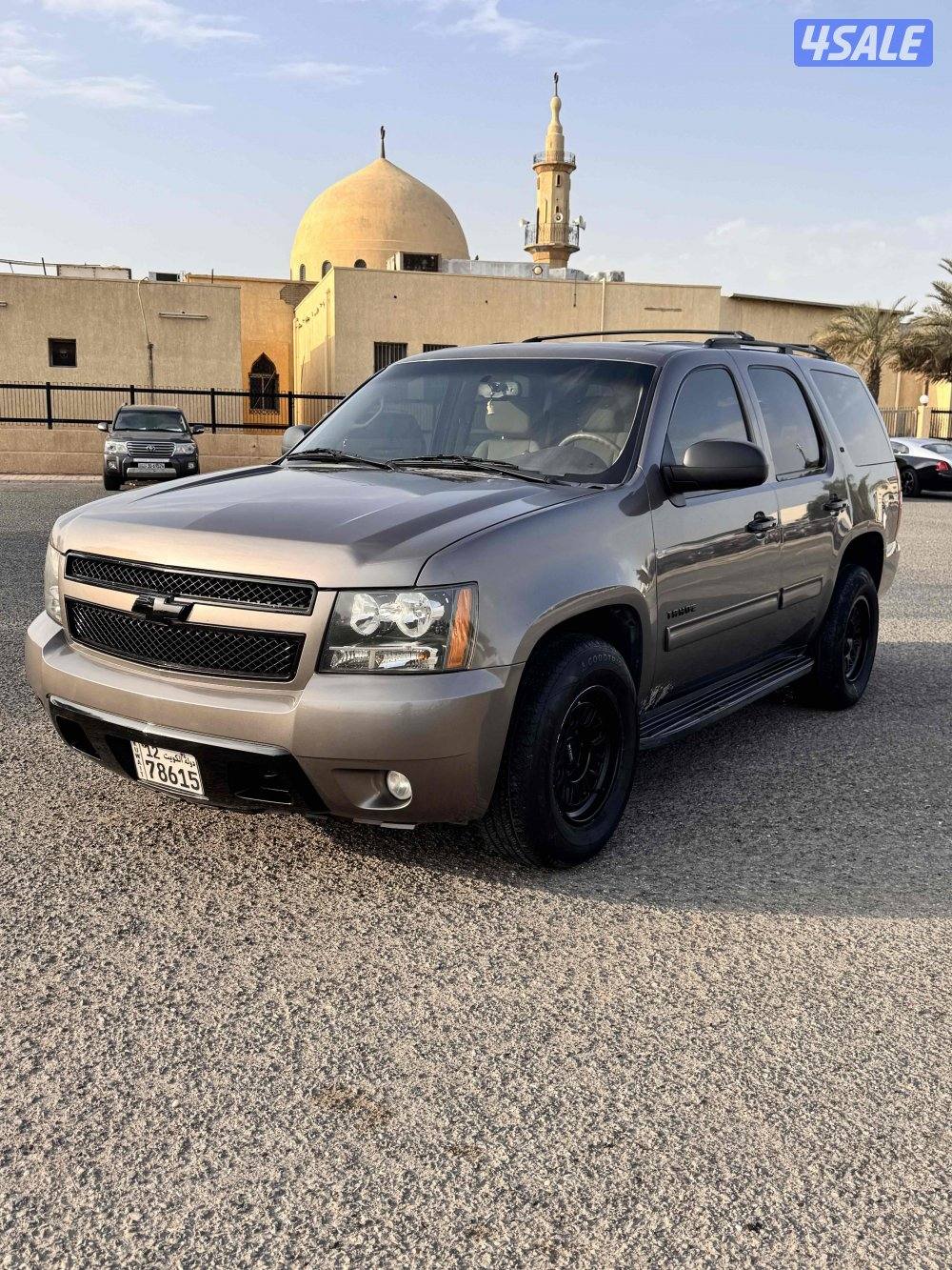 Tahoe 2014 - Brown - 220,000km - Method alloys - New screen Installed1