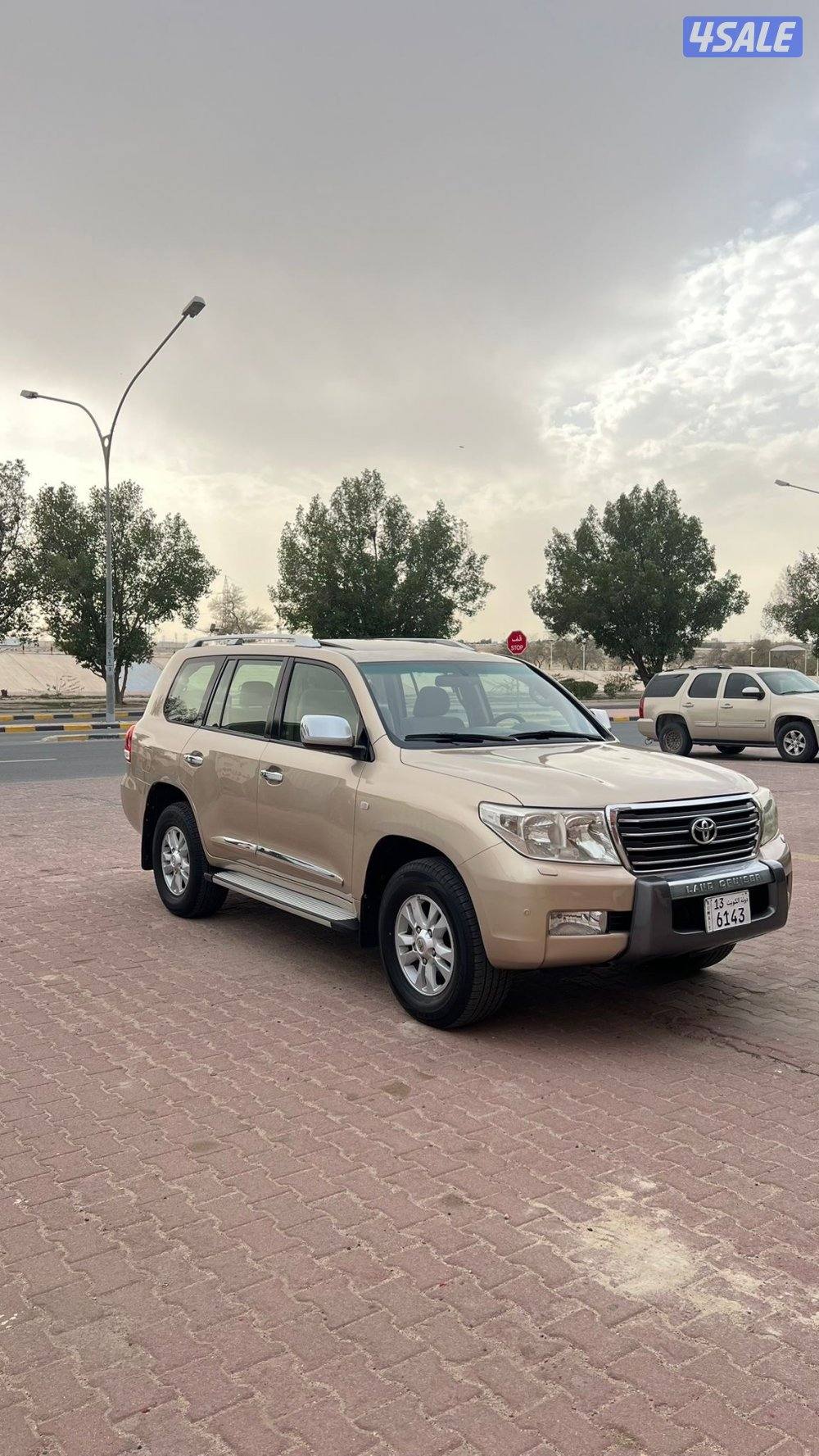 للبيع لاندكروز GXR الساير1