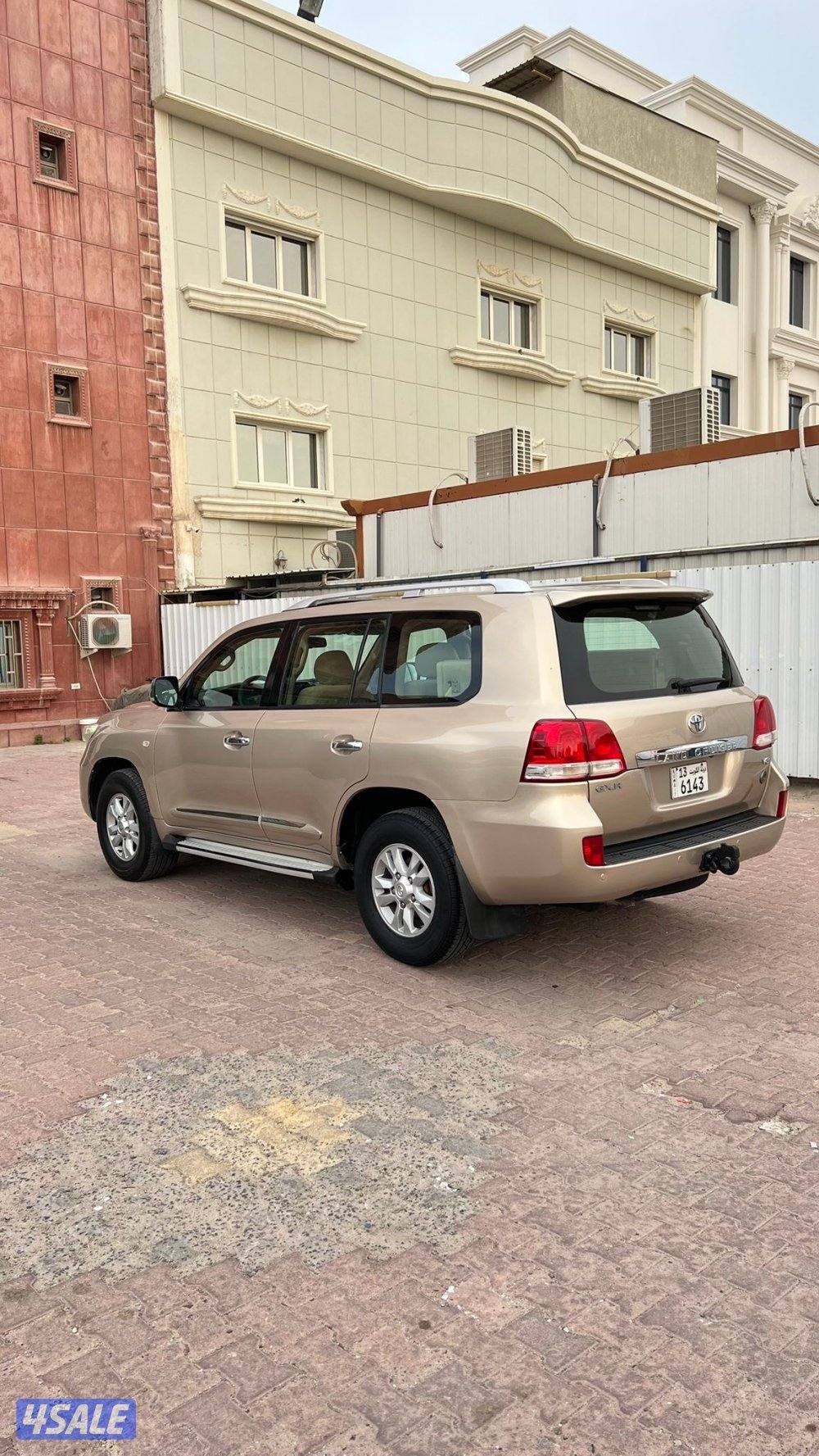 للبيع لاندكروز GXR الساير2