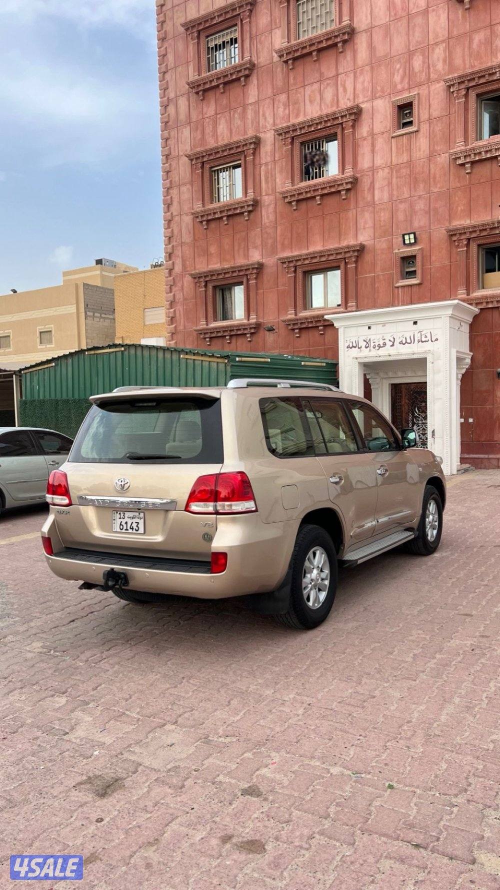 للبيع لاندكروز GXR الساير3