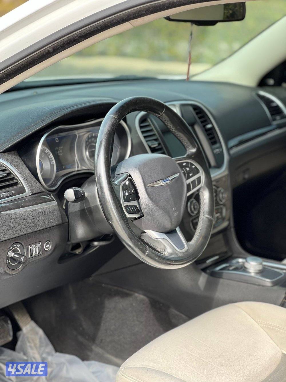 كرايزر C300 بحاله ممتازه شرط الفحص2