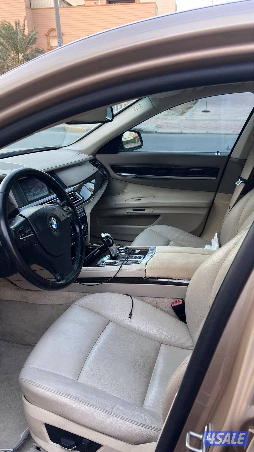 بيعه سريعه bmw 730li اللون ذهبي كاملة مواصفات5