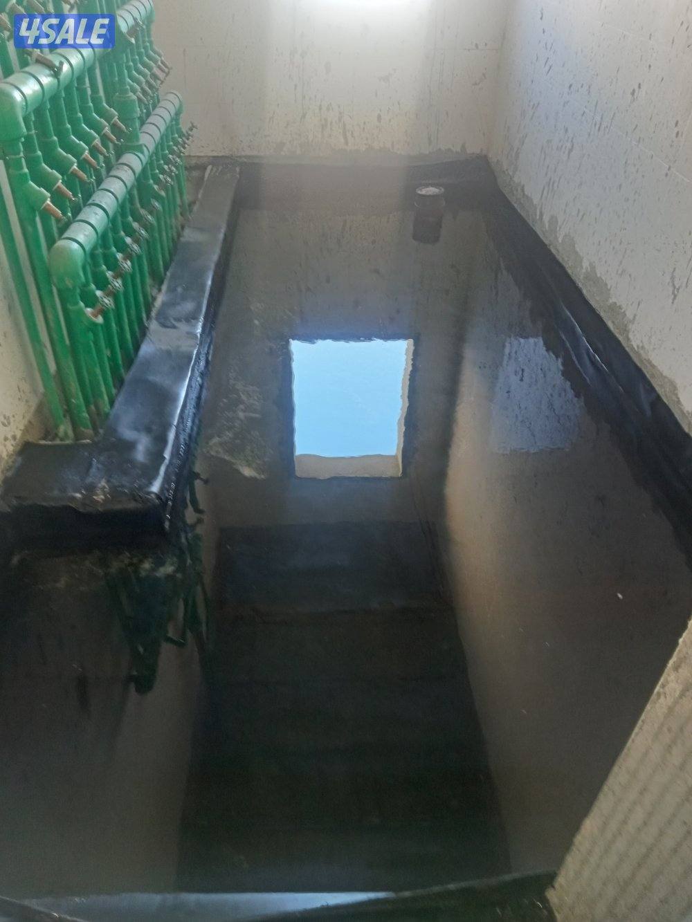 عمل جميع انواع العوازل الاسطوح حمامات مطابخ امريكي ظروف موت خصيه1