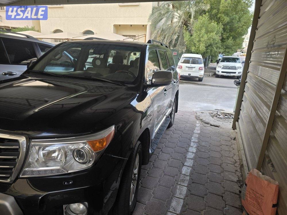 لاند ٢٠١٣ اسود1