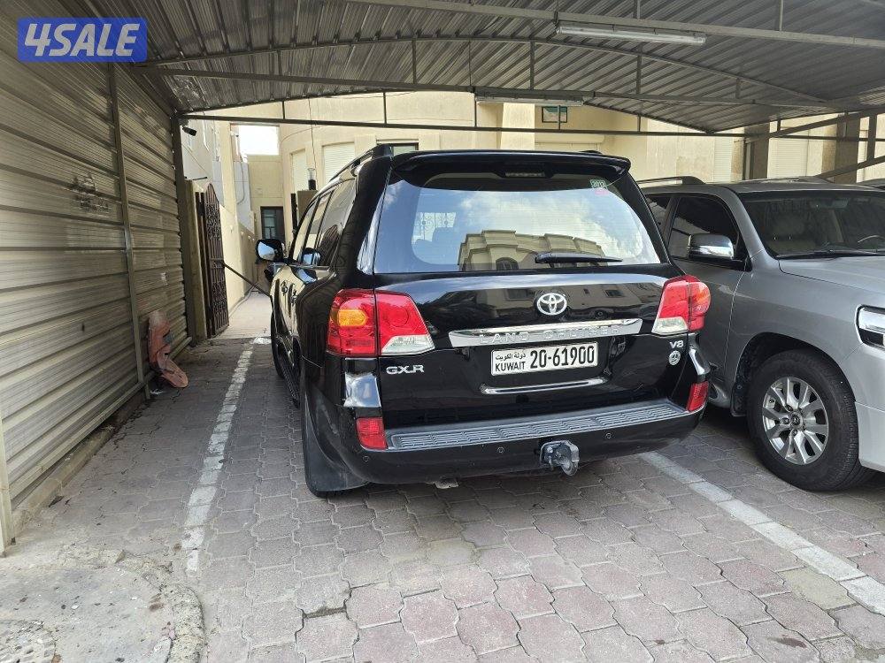 لاند ٢٠١٣ اسود2