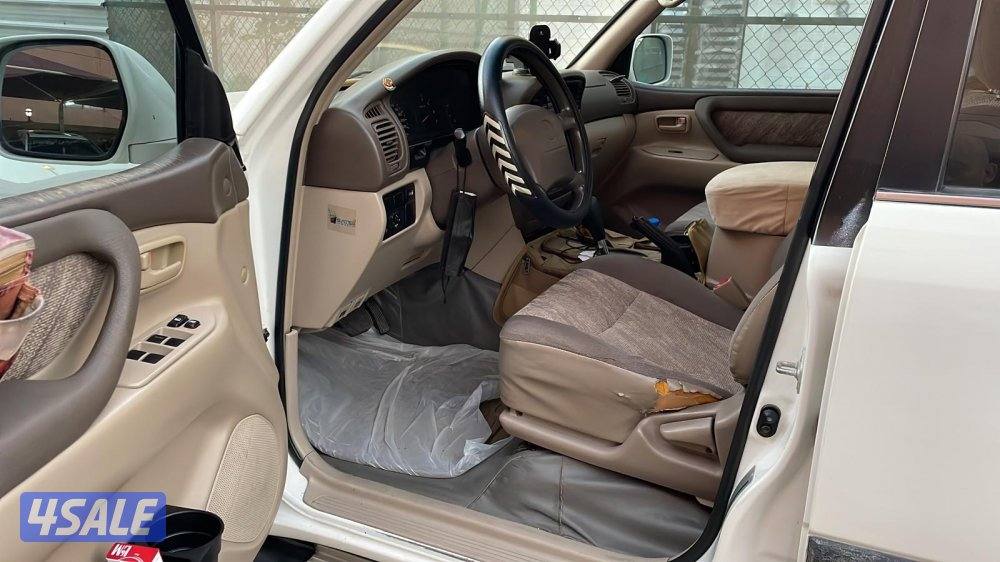 للبيع لاند كروزر موديل ٢٠٠٢ جي اكس ار ماشي ٤٥٠ فل اوبشن اموره ممتازه3