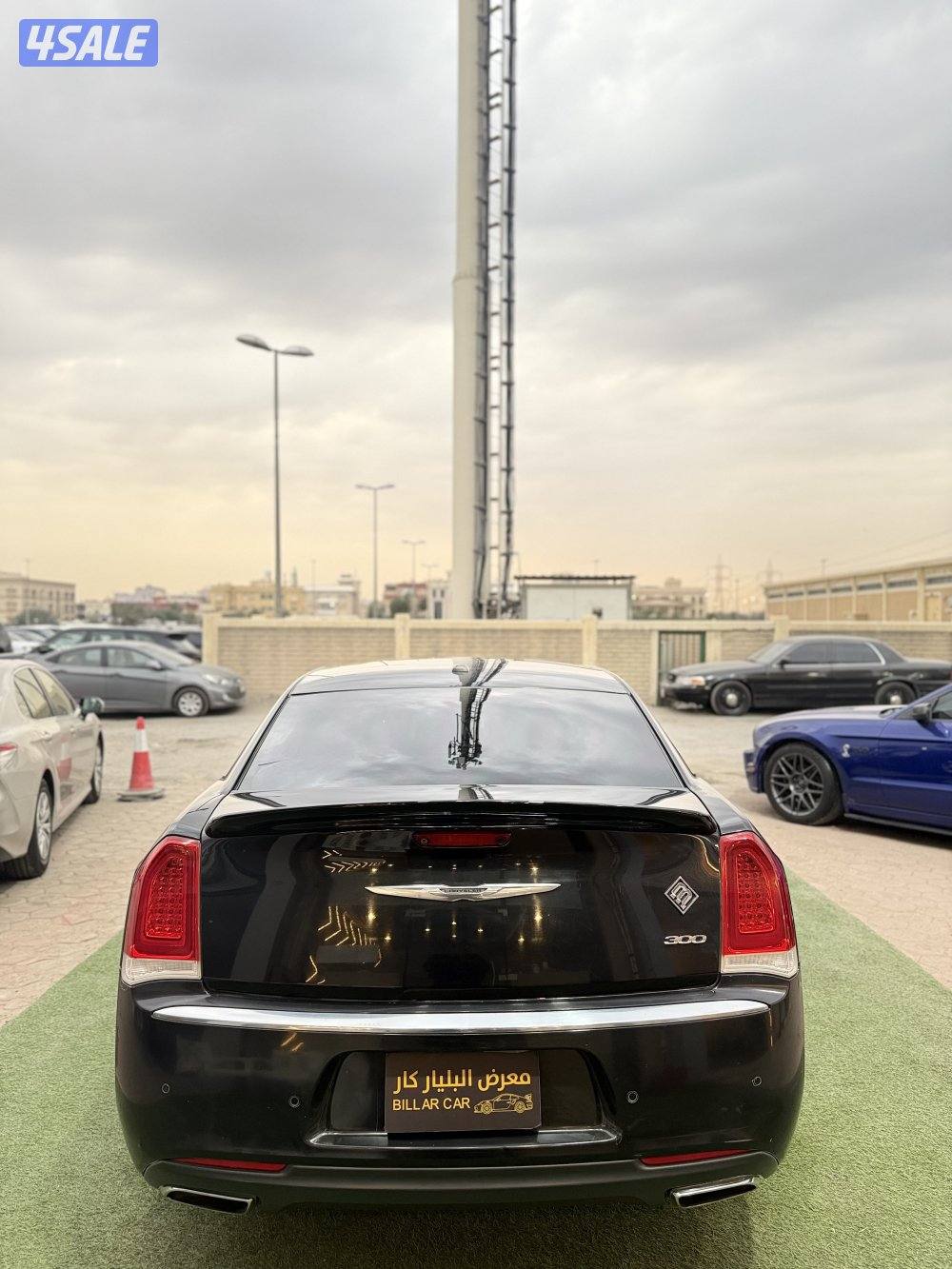 كرايزلر 2015 هيمي V8 بحاله وكاله شرط الفحص بل كامل7