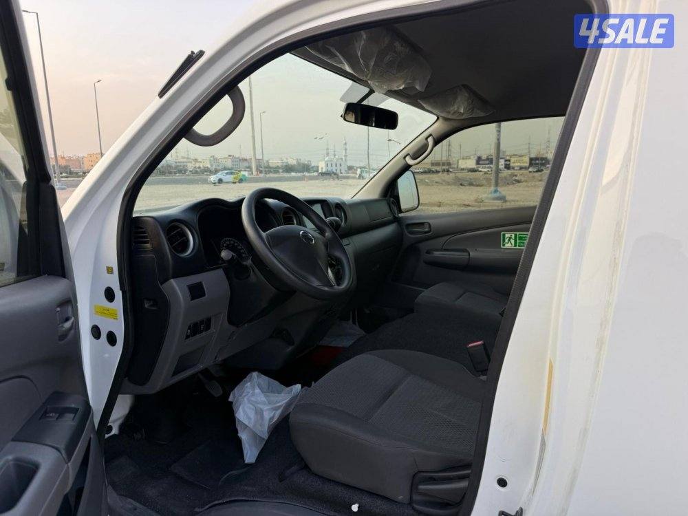 باص 12 راكب نيسان 2021 جير تماتيك ماشي 84 الف2