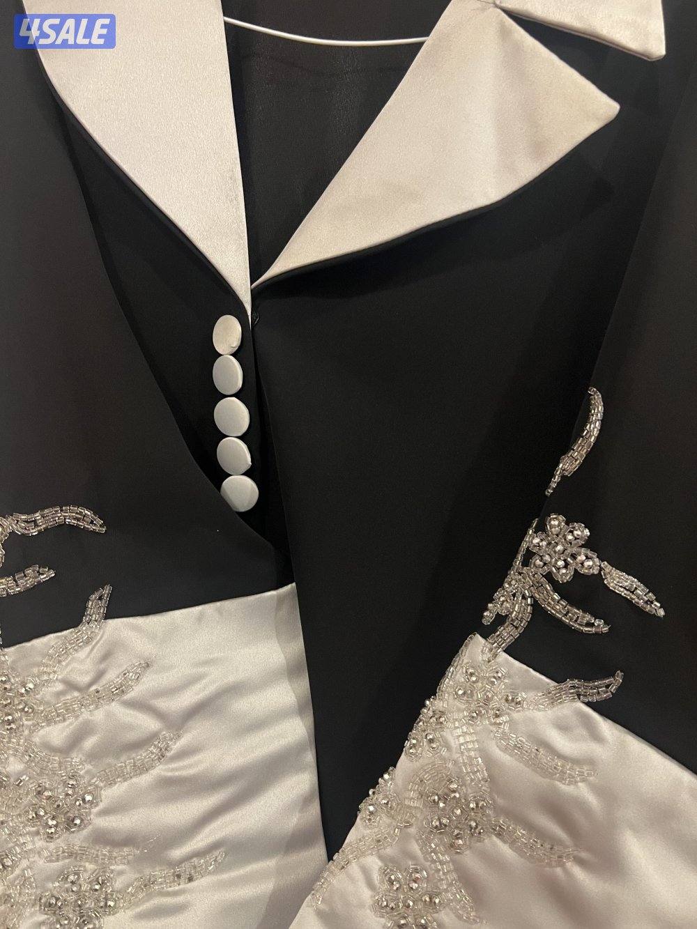 للبيع فستاتين وعبايات سهره متنوعه شبه جديد1