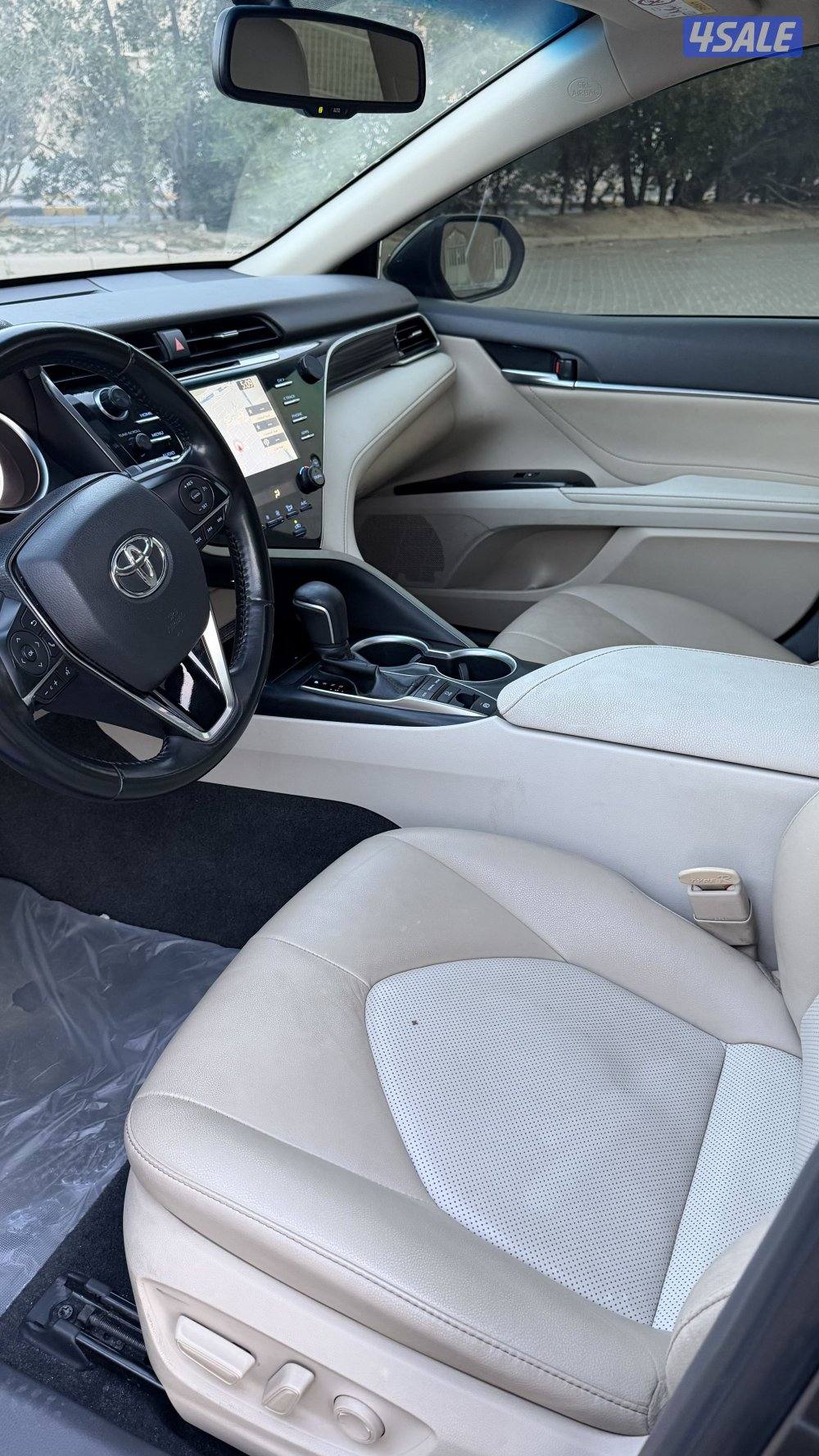 للبيـع كامري جراندي ٦ سلندر موديييل 20181