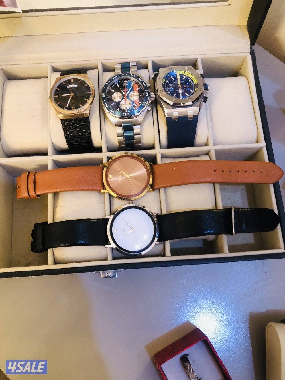 للبيع ثلاث ساعات طبق الاصل +ساعتين هديه5