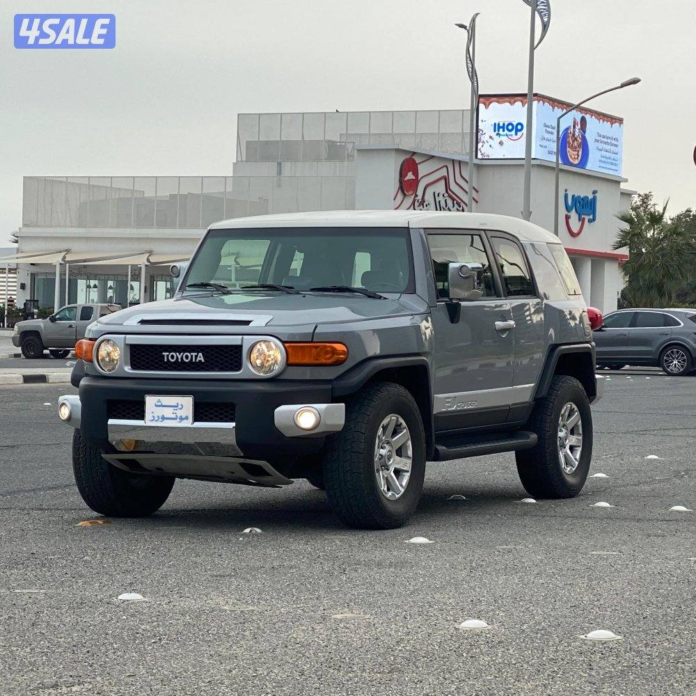 بيع🔺شراء🔺تثمين

للبيع اف جي كروزر
موديل 2016
العداد 213 الف0