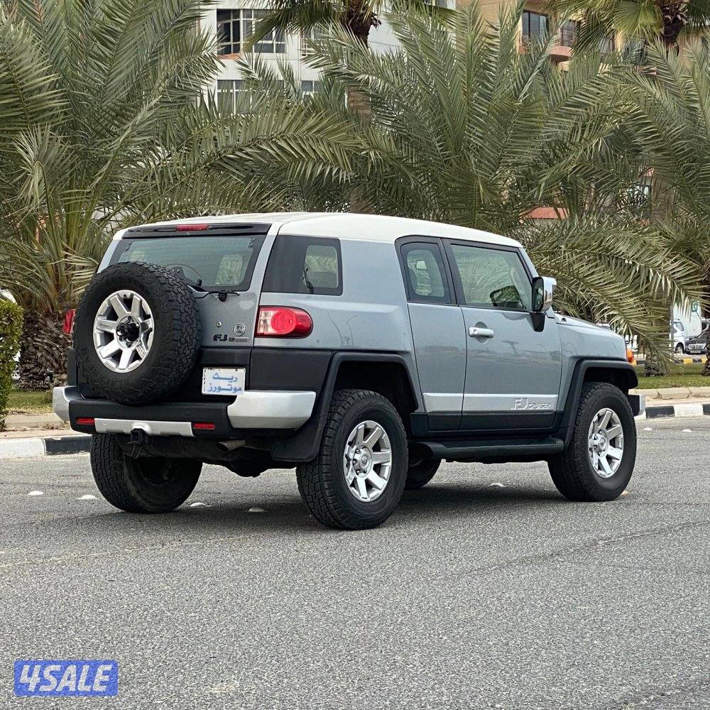 بيع🔺شراء🔺تثمين

للبيع اف جي كروزر
موديل 2016
العداد 213 الف5