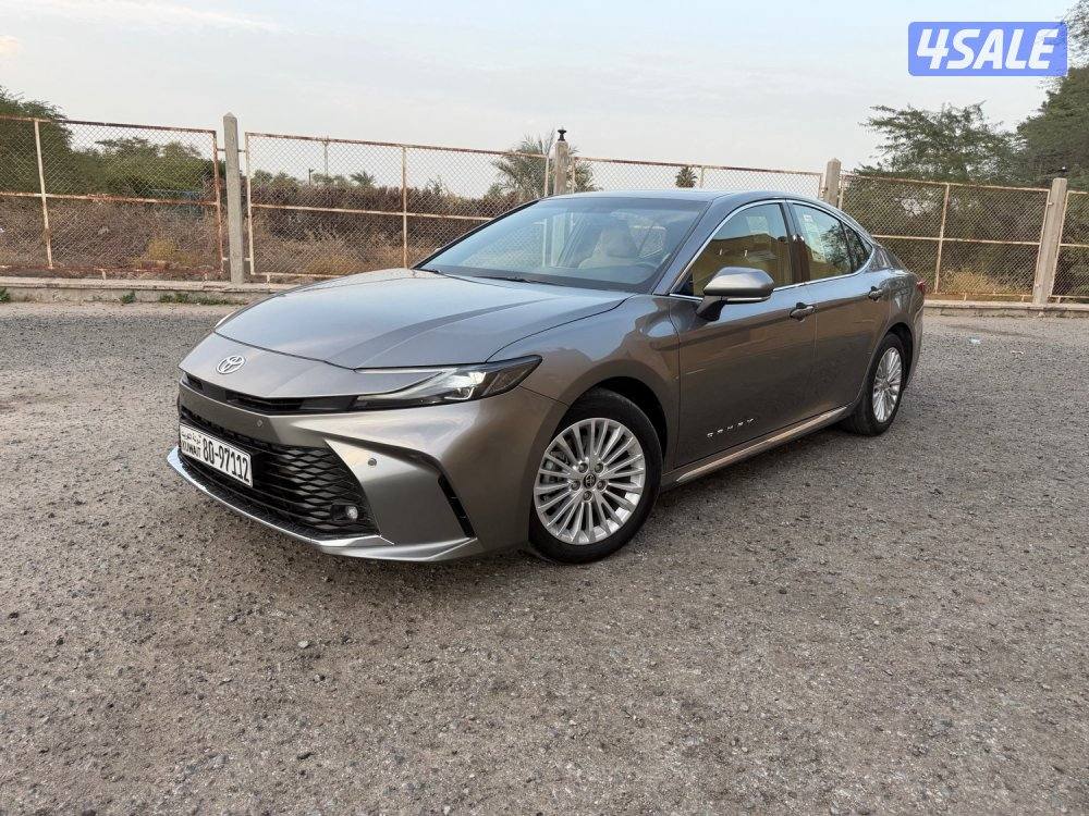 للبيع كامري 20251