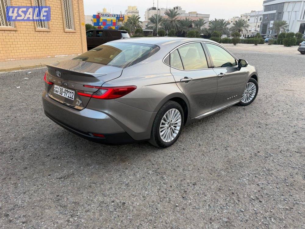 للبيع كامري 20253