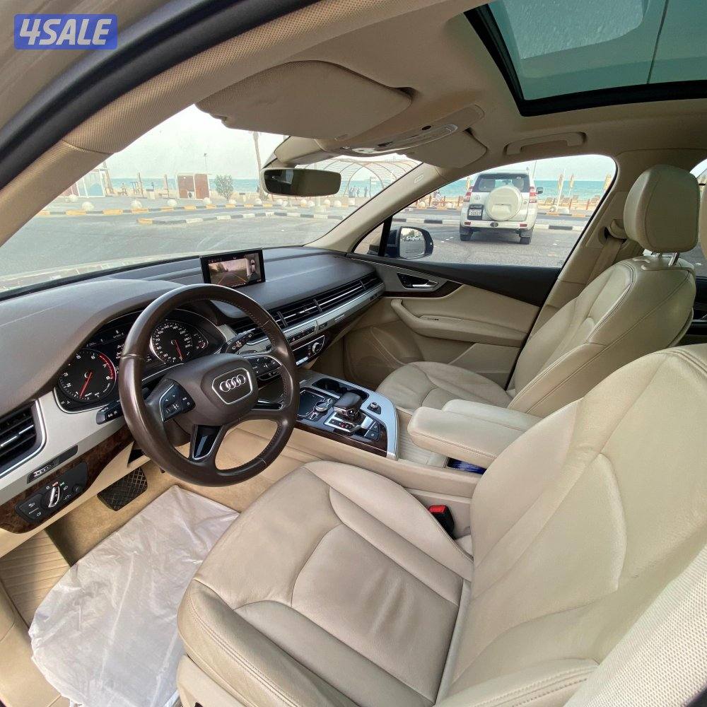 بيع🔺شراء🔺تثمين


للبيع اودي Q7
صبغ وكالة 
موديل 2016
العداد 120 الف9