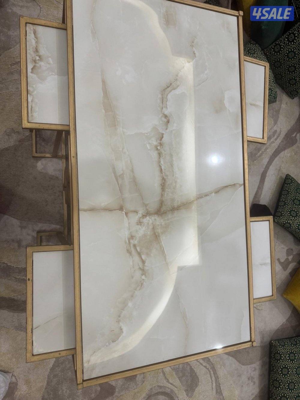 طاوله طعام وطاوله صاله واغراض اطفال وشفاطات حليب4