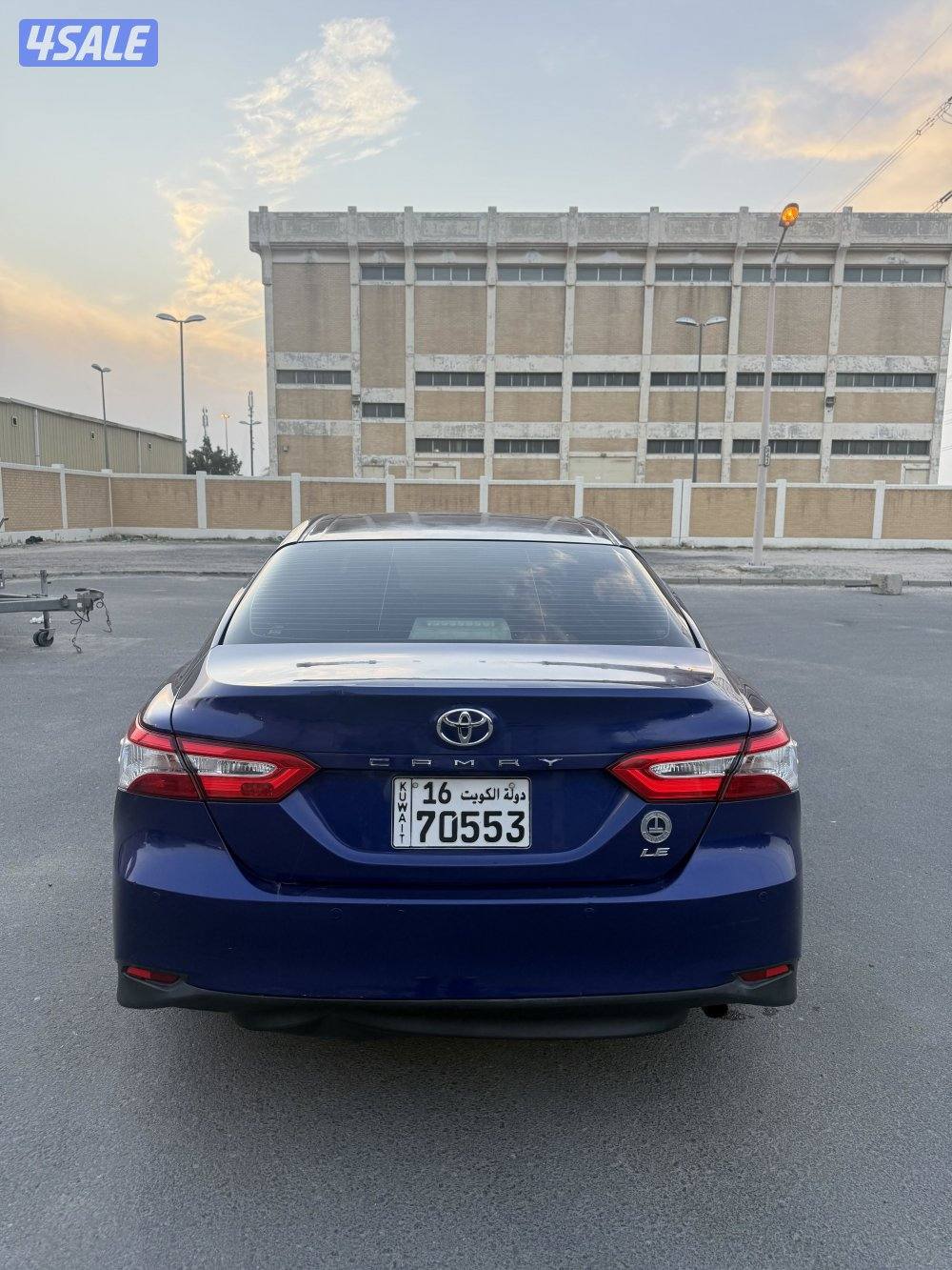 للبيع كامري 20185