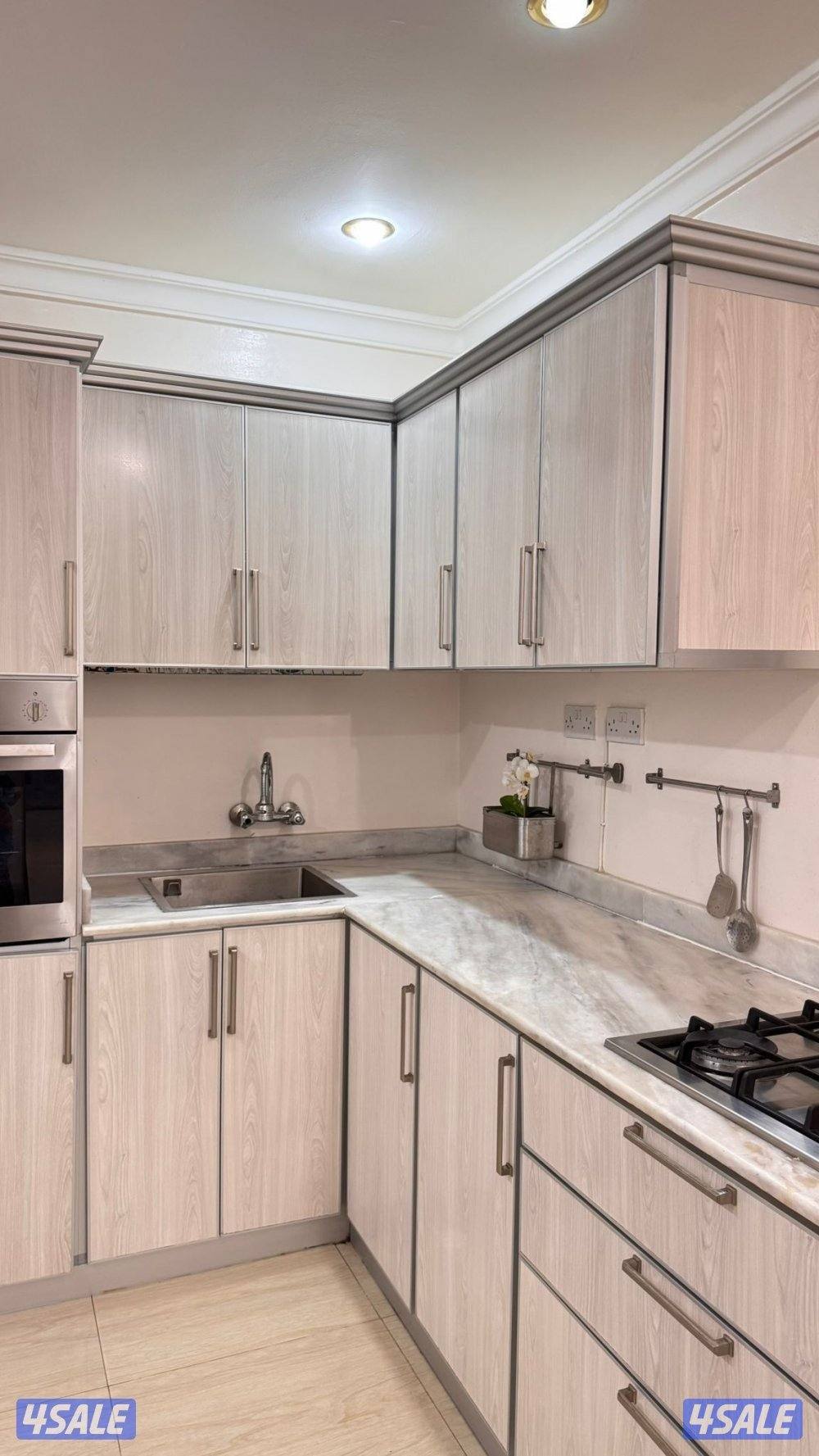 نشتري المطابخ الالمنيوم والسكراب0