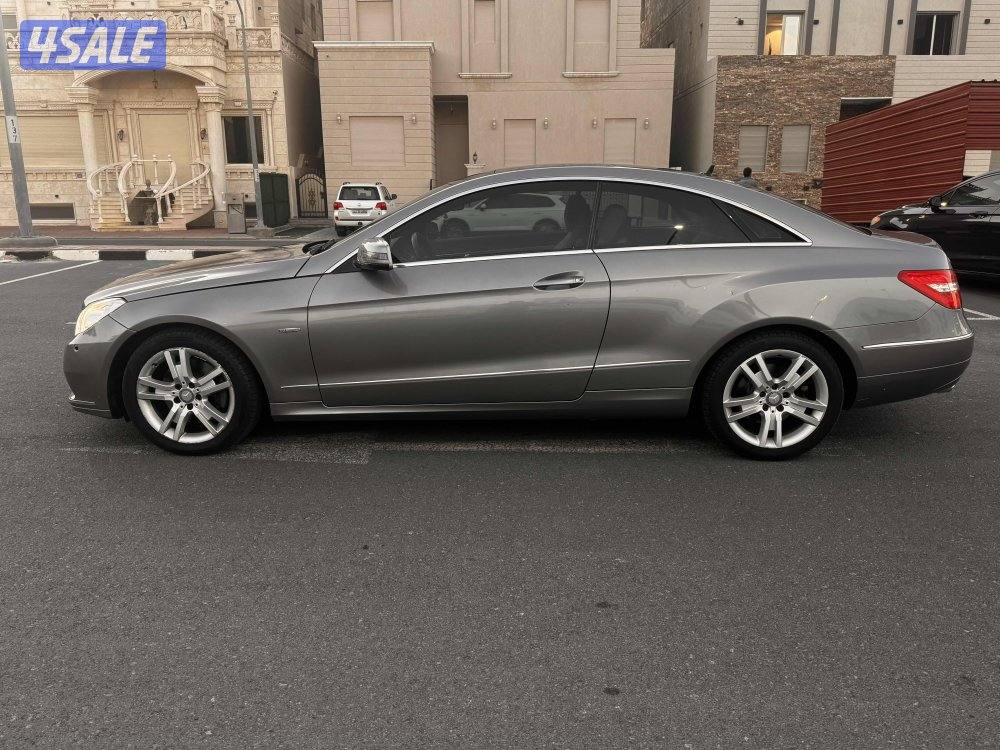 مرسيدس كوبيه E300 وارد البشر1